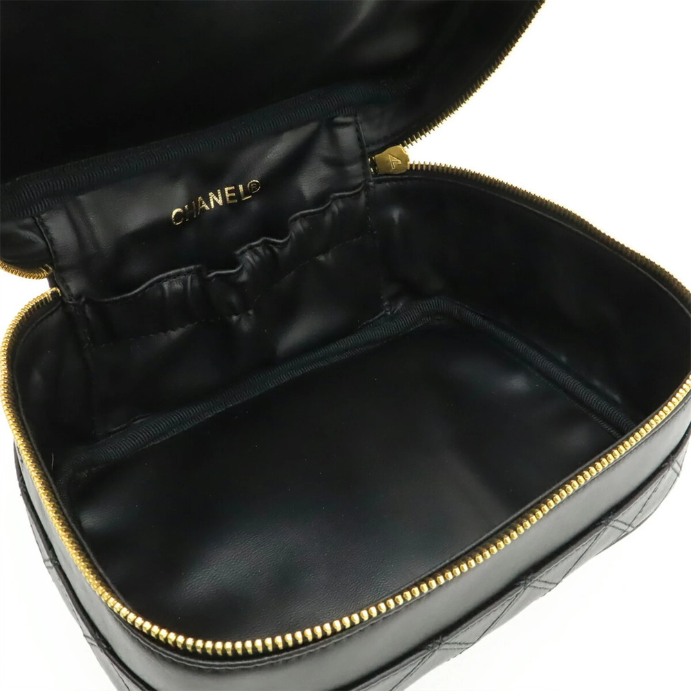CHANEL Black Leather Pouch - Picture 7 of 10